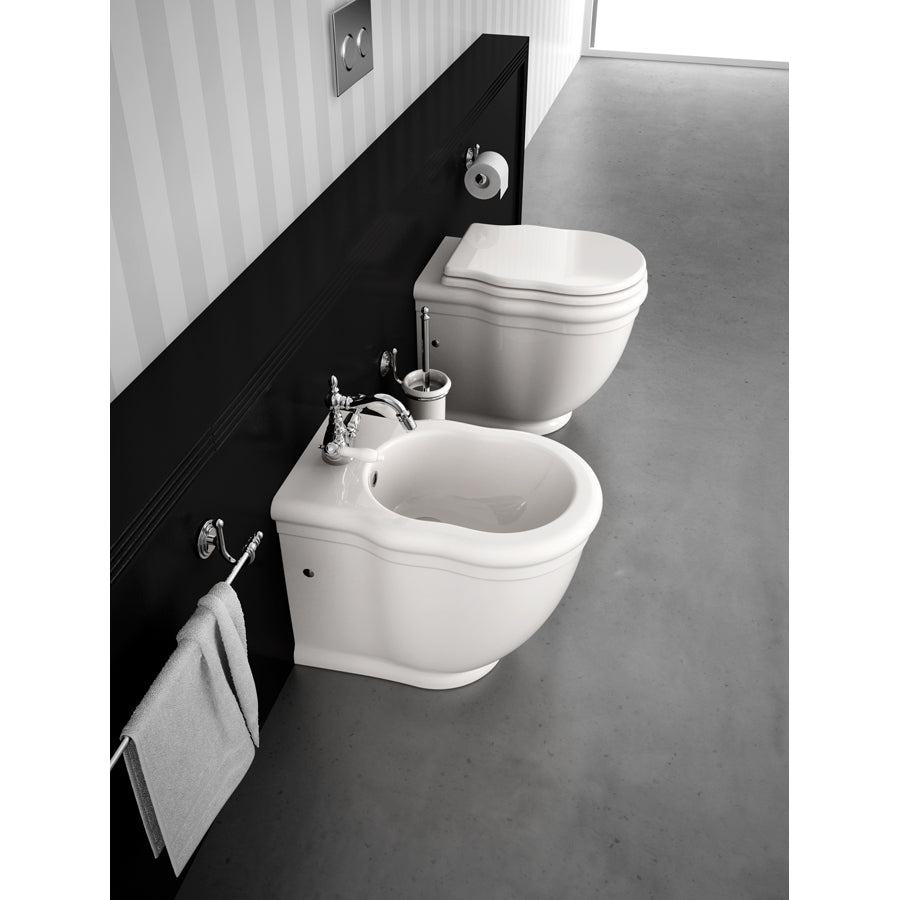 Bidet Ellade fixé au mur