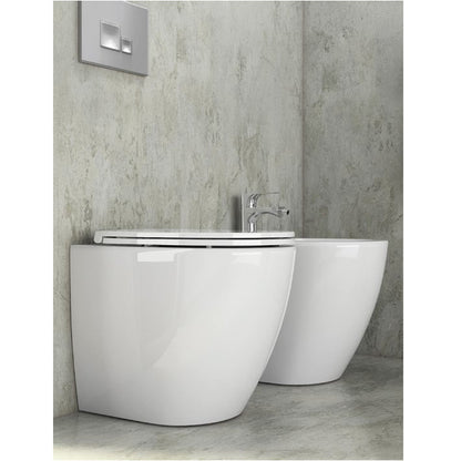 Toilettes sans bride Tour 4.0 à poser au mur